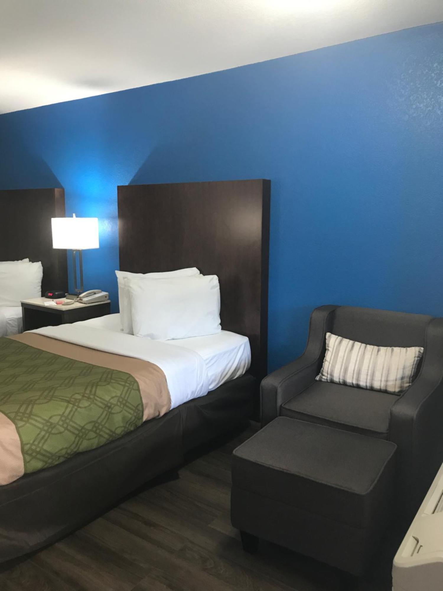 Econo Lodge Inn&Suites I-64&US 13 Virginia Beach Exterior foto
