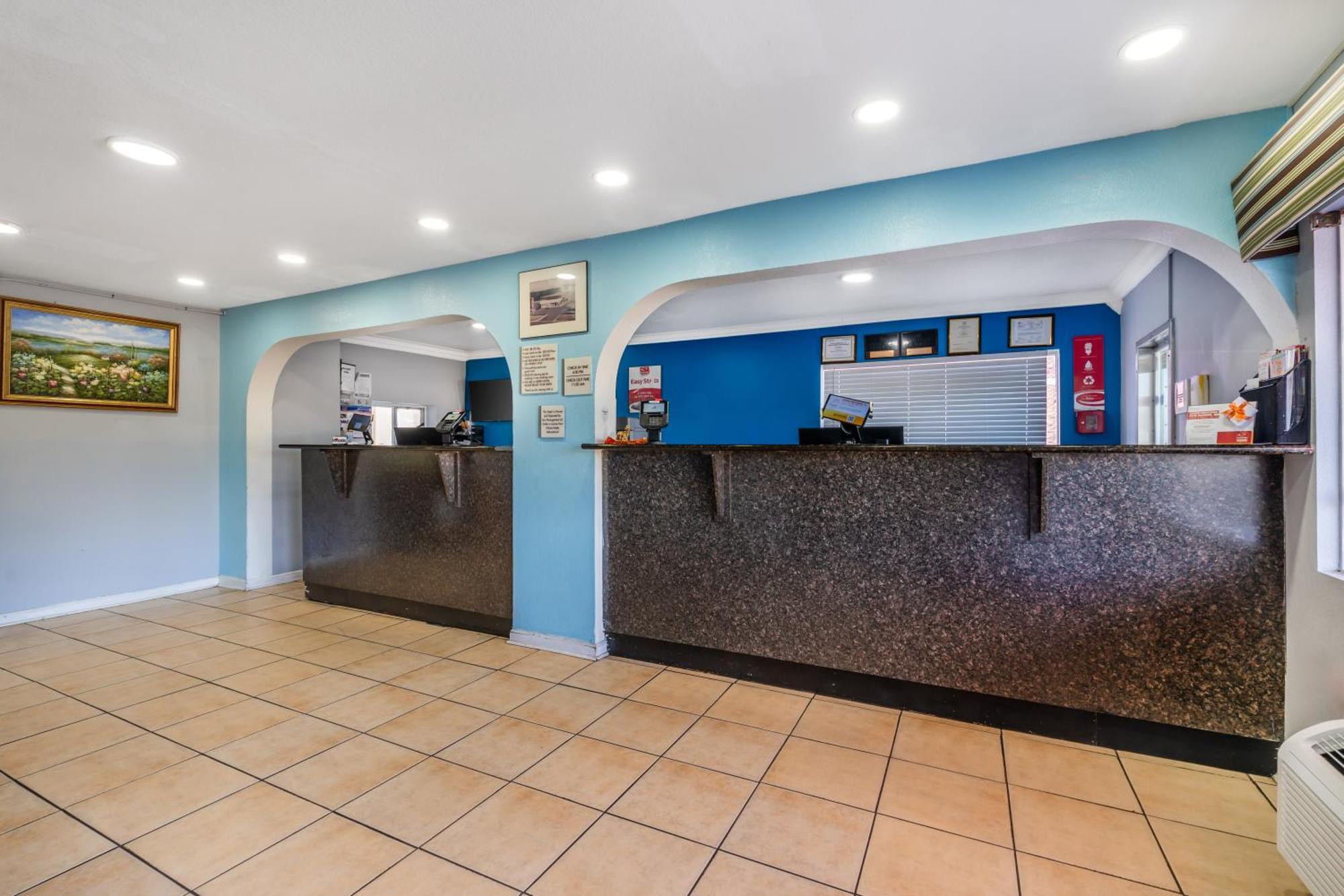 Econo Lodge Inn&Suites I-64&US 13 Virginia Beach Exterior foto